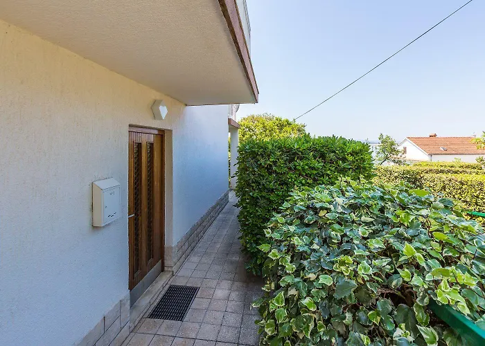 Appartement Charmantes Nur 230 Meter Zum Sandstrand Mit Meerblick, Wifi, Parkplatz *