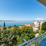 Apartman Charmantes Nur 230 Meter Zum Sandstrand Mit Meerblick, Wifi, Parkplatz *