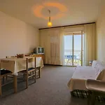 Charmantes Nur 230 Meter Zum Sandstrand Mit Meerblick, Wifi, Parkplatz *