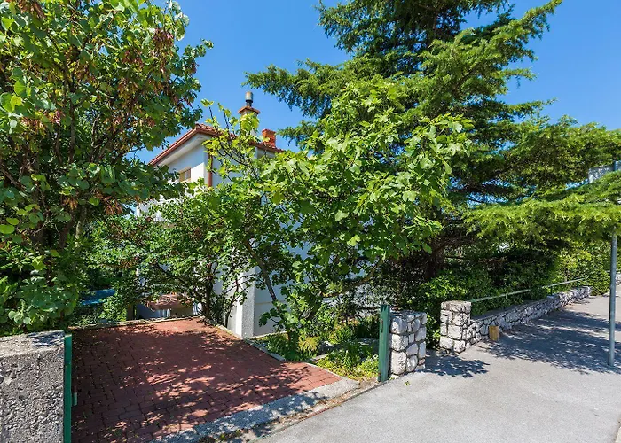 Charmantes Nur 230 Meter Zum Sandstrand Mit Meerblick, Wifi, Parkplatz